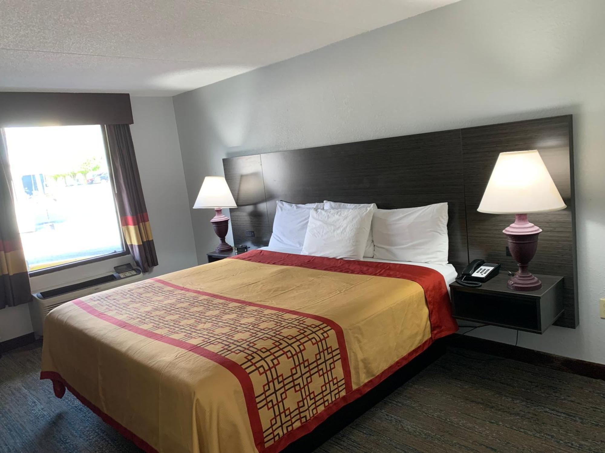 Pigeon Forge Parkway Inn Ngoại thất bức ảnh