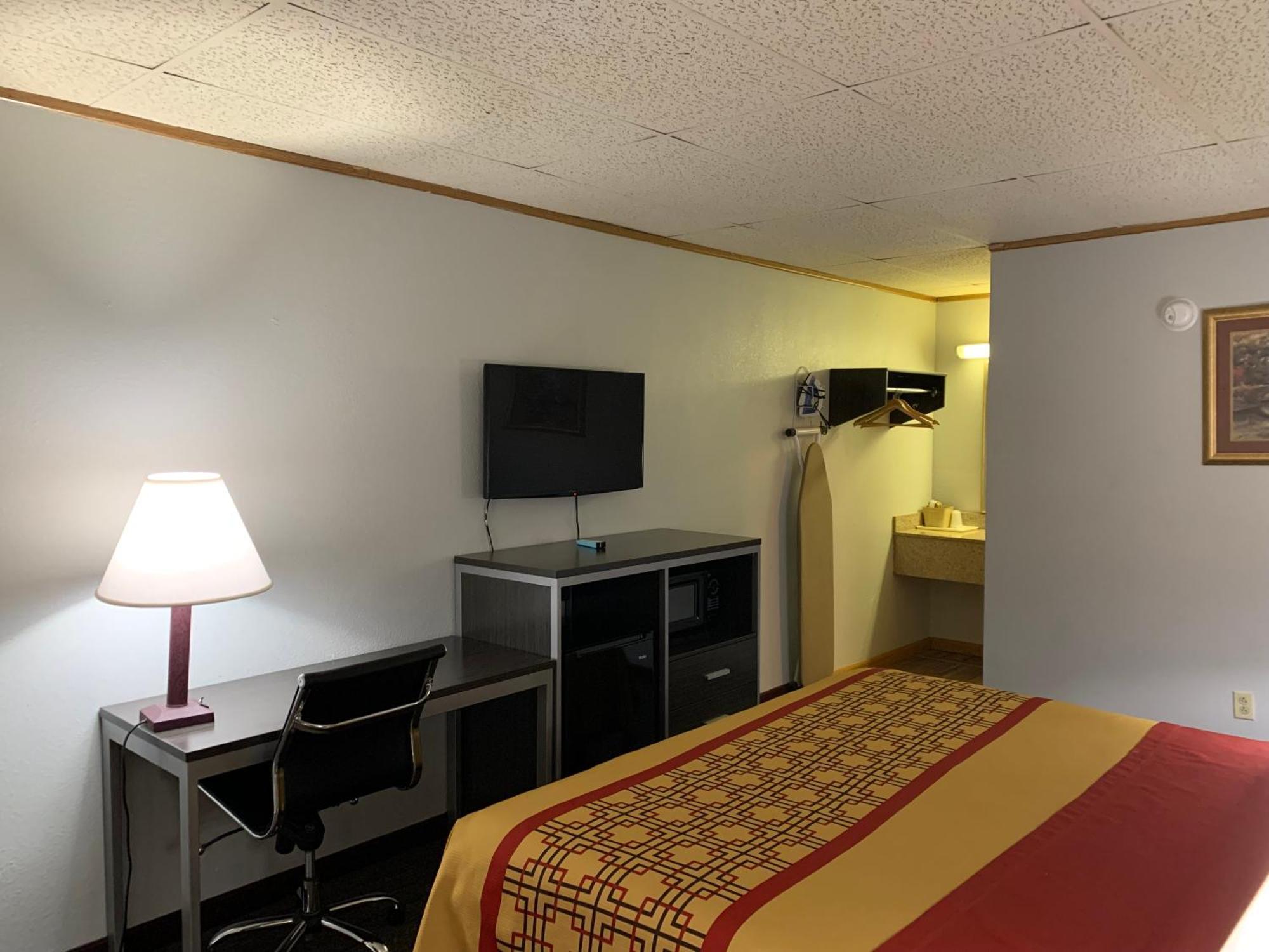 Pigeon Forge Parkway Inn Ngoại thất bức ảnh